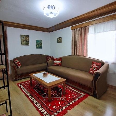 Apartamento Emblematic House 3 Gjirokastër Exterior foto