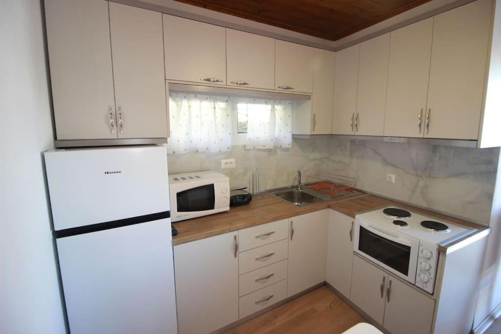 Apartamento Emblematic House 3 Gjirokastër Exterior foto